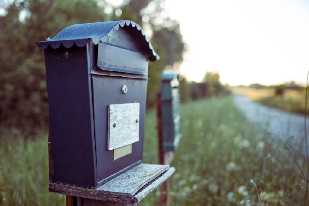 accédez rapidement et facilement à votre messagerie électronique sécurisée avec notre service webmail performant et intuitif.
