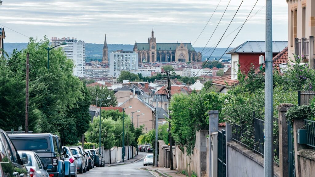 découvrez les quartiers à éviter à saint-étienne pour mieux préparer votre visite ou votre installation. conseils pratiques et informations essentielles pour un séjour en toute sécurité.
