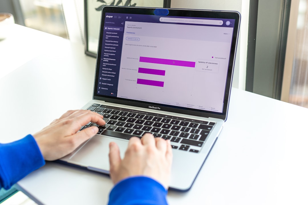 gérez efficacement votre messagerie en ligne avec notre solution de gestion de webmail simple et sécurisée, accessible partout et à tout moment.